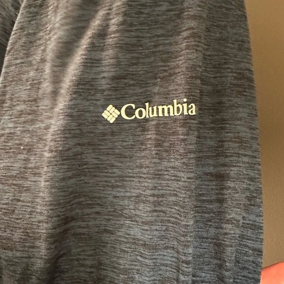 Men’s longsleeve Columbia shirt - Picture 2 of 3
